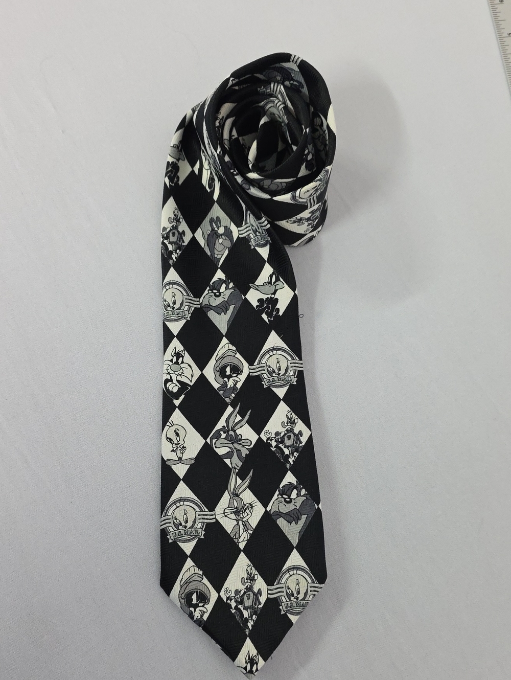 Warner Bros Vintage 1997 Looney Tunes Stamp Collection Character Necktie USPS